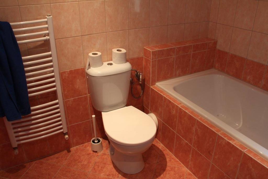 Hostel Narva Bratislava Eksteriør billede