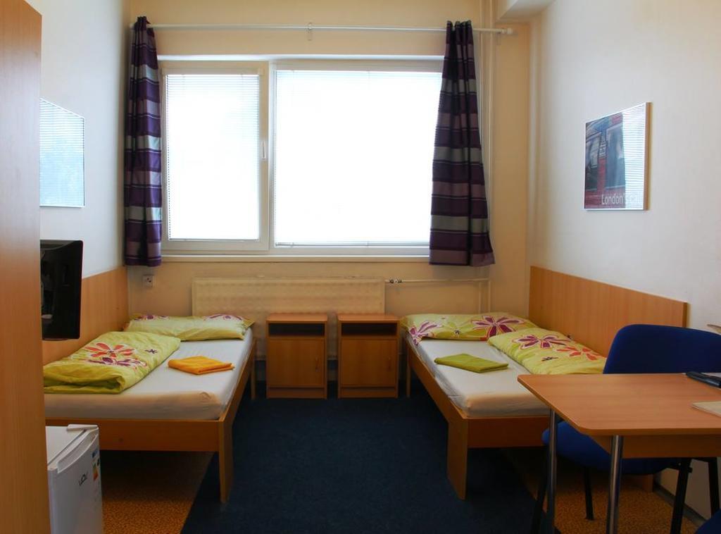 Hostel Narva Bratislava Eksteriør billede